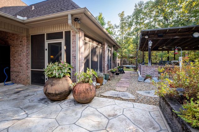 36 Reynard Estates Drive, Little Rock, AR 72210