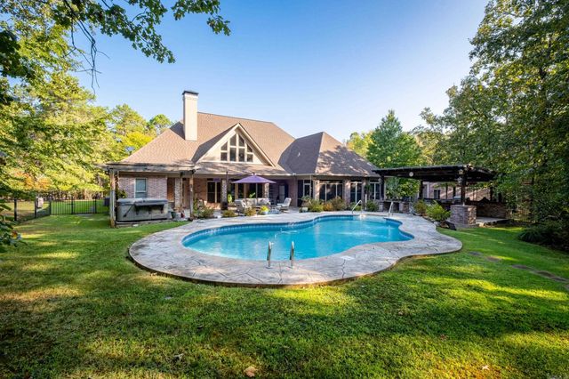 36 Reynard Estates Drive, Little Rock, AR 72210