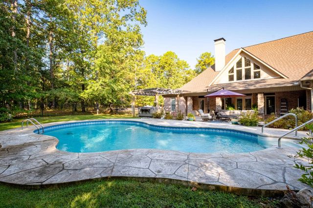 36 Reynard Estates Drive, Little Rock, AR 72210