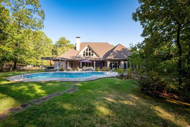 36 Reynard Estates Drive, Little Rock, AR 72210