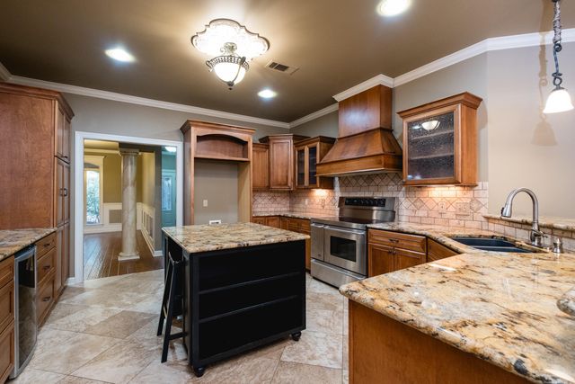 36 Reynard Estates Drive, Little Rock, AR 72210