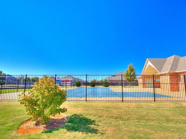 13604 Lark Lane, Oklahoma City, OK 73142