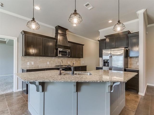 13604 Lark Lane, Oklahoma City, OK 73142