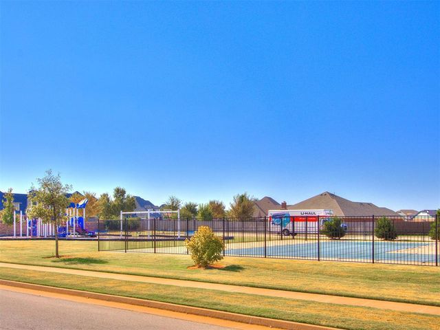 13604 Lark Lane, Oklahoma City, OK 73142