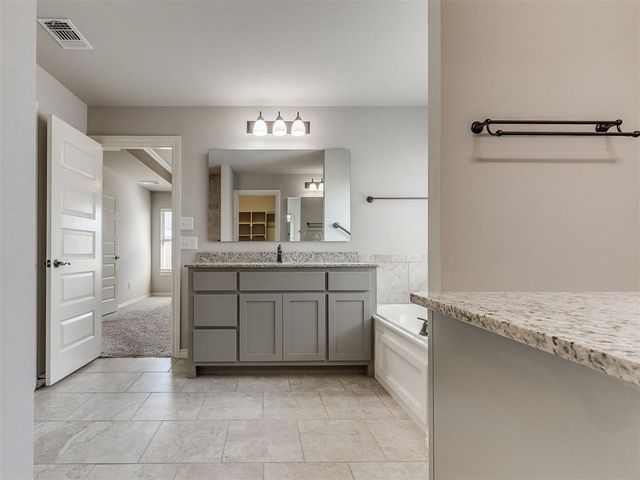 13604 Lark Lane, Oklahoma City, OK 73142