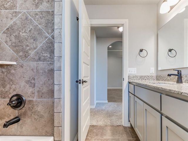 13604 Lark Lane, Oklahoma City, OK 73142