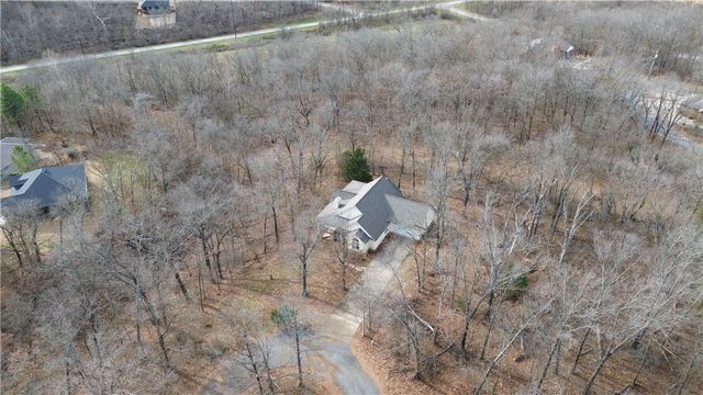 9 Alva Lane, Bella Vista, AR 72715