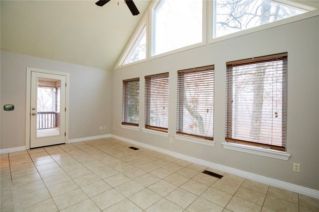 9 Alva Lane, Bella Vista, AR 72715