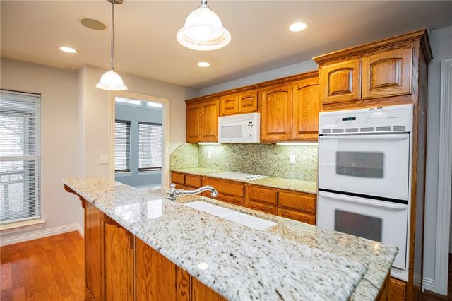 9 Alva Lane, Bella Vista, AR 72715