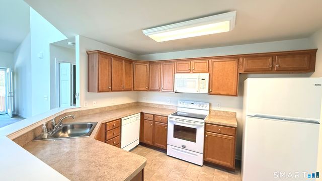 196 Sycamore Drive 196, Prospect, CT 06712