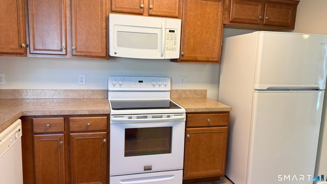 196 Sycamore Drive 196, Prospect, CT 06712