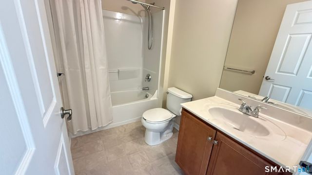 196 Sycamore Drive 196, Prospect, CT 06712