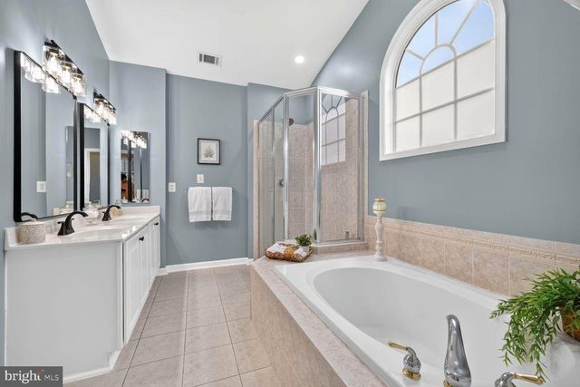 508 MARKET ST E, Gaithersburg, MD 20878