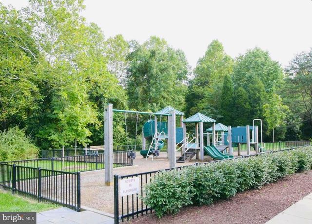 508 MARKET ST E, Gaithersburg, MD 20878