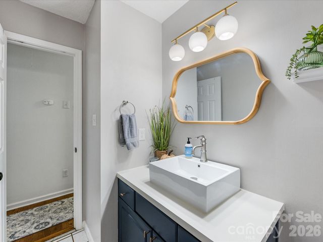 14705 Smith Road, Charlotte, NC 28273
