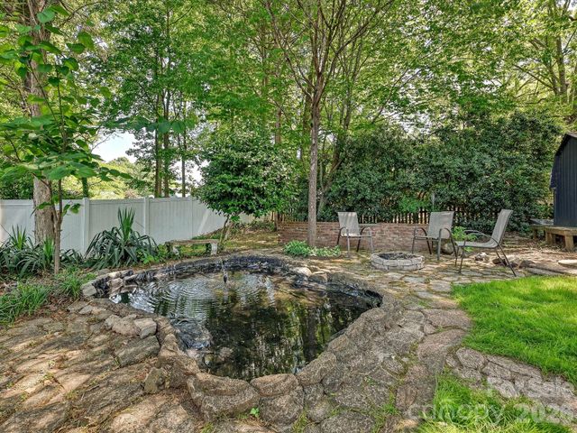 14705 Smith Road, Charlotte, NC 28273