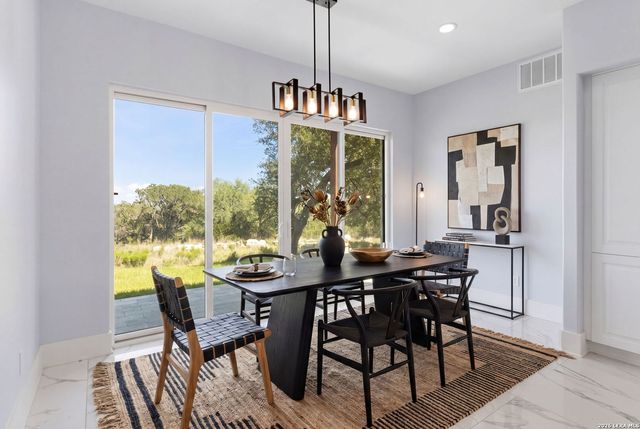 1054 STAR RDG, Spring Branch, TX 78070