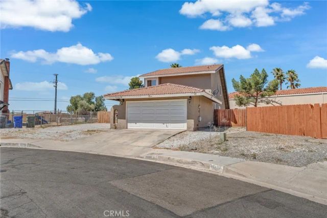 12116 Pluto Drive, Victorville, CA 92392