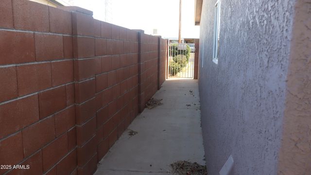301 N WHITTON Street, Sierra Vista, AZ 85635