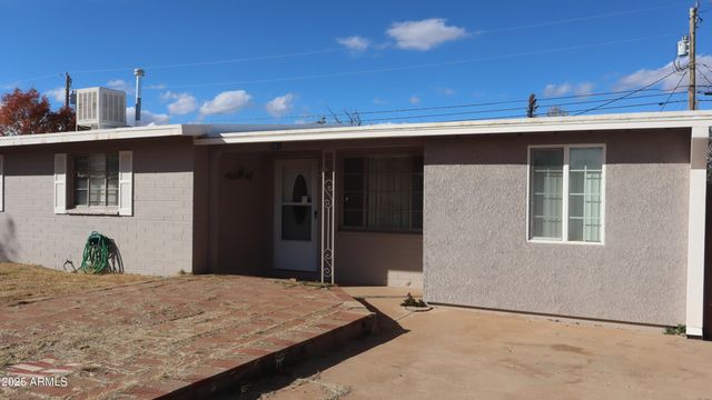 301 N WHITTON Street, Sierra Vista, AZ 85635
