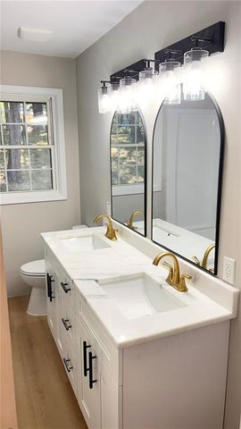 5324 JOAN OF ARC, Atlanta, GA 30349