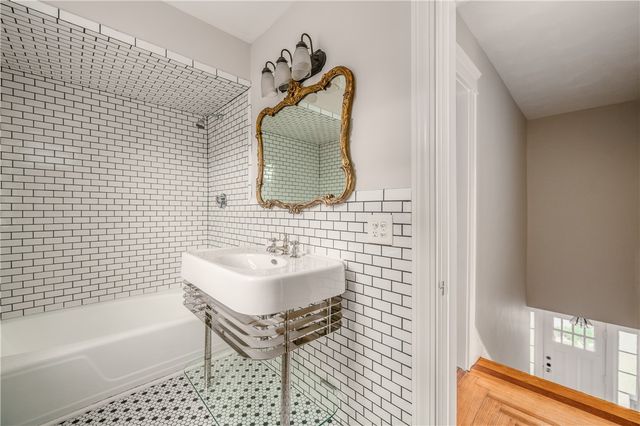 52 Forbes Street, Providence, RI 02908
