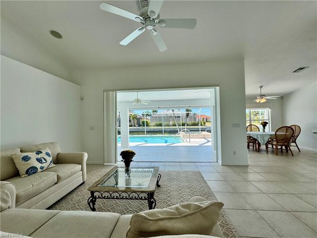 278 Bass CT, Marco Island, FL 34145