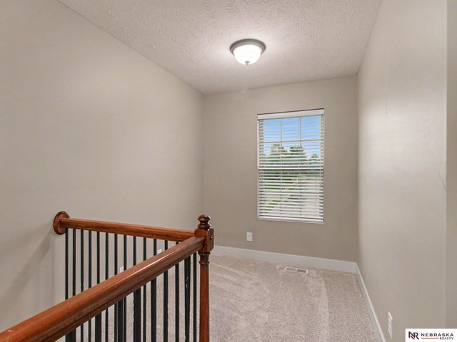 17019 Chandler Street, Omaha, NE 68136