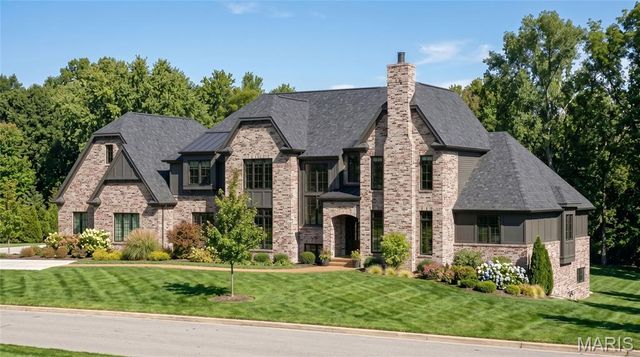 1 TBB Hawthorne I @ Ballas Ridge, Des Peres, MO 63131