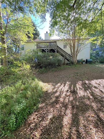 435 Red Oak Court, Monroe, GA 30655