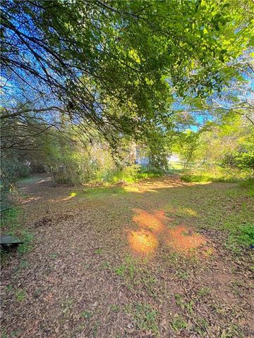 435 Red Oak Court, Monroe, GA 30655