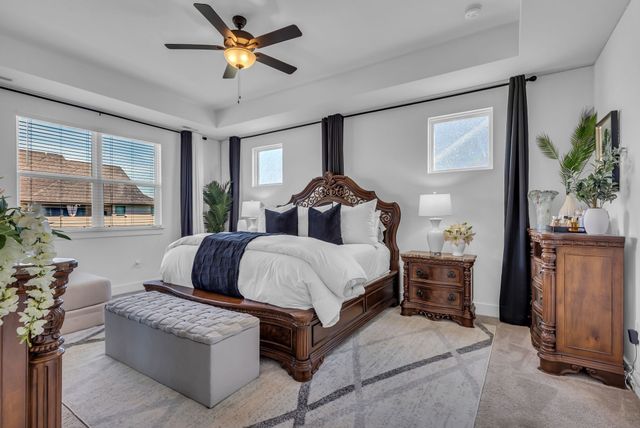 2404 Beaver Dr, Murfreesboro, TN 37128