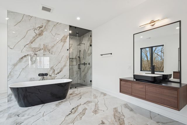 9516 Marion Avenue, Morton Grove, IL 60053