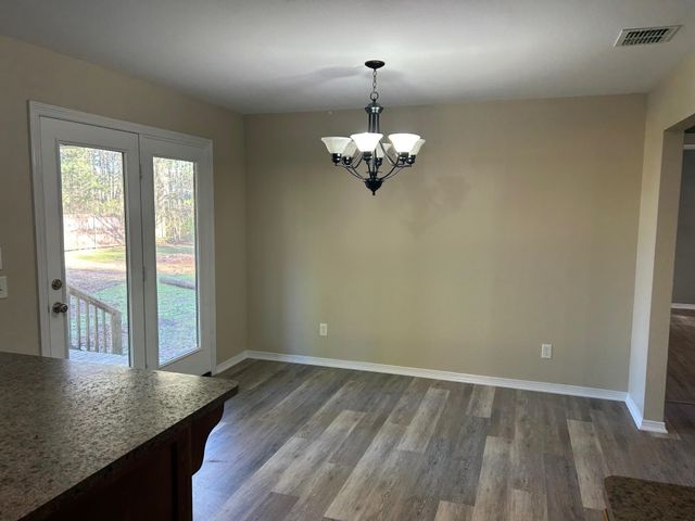 359 Foster Drive, Marshall, TX 75672