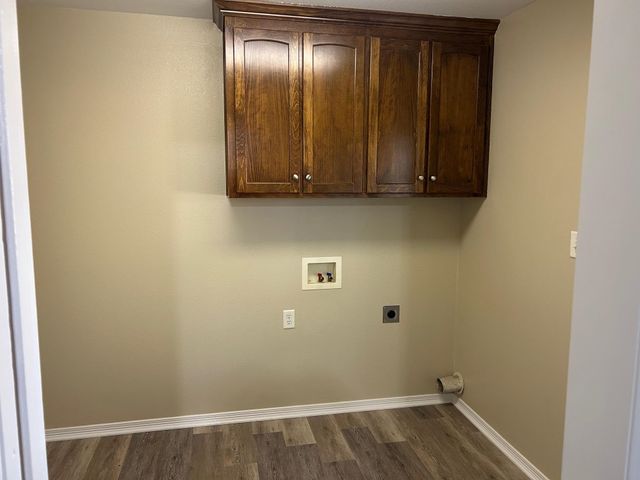 359 Foster Drive, Marshall, TX 75672