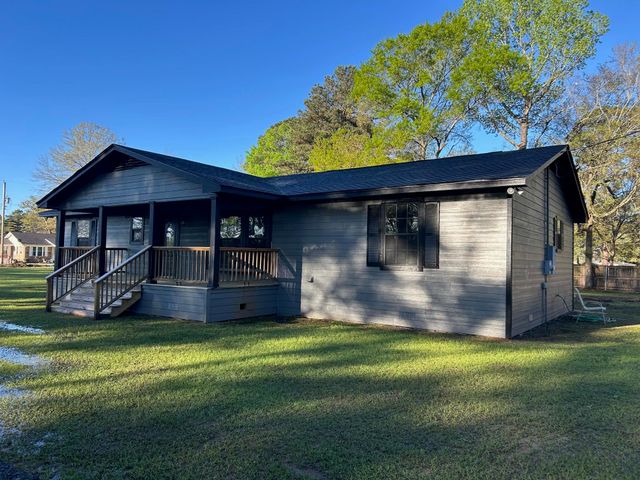 359 Foster Drive, Marshall, TX 75672