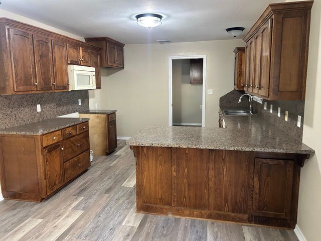 359 Foster Drive, Marshall, TX 75672