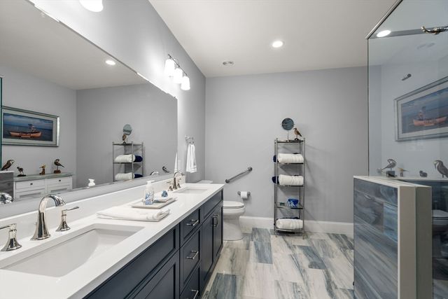 16 Garrison Way 16, Carlisle, MA 01741