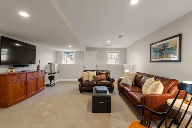 16 Garrison Way 16, Carlisle, MA 01741