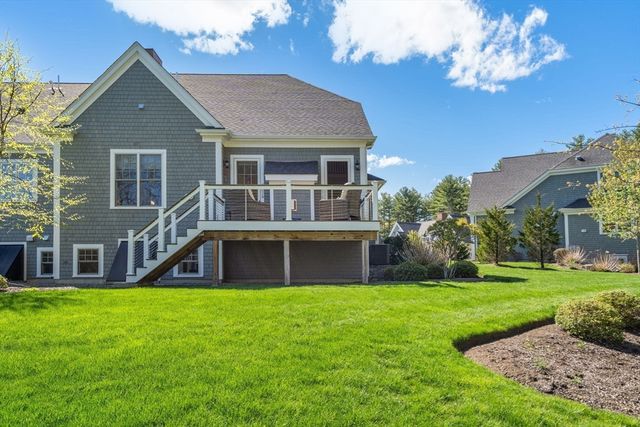 16 Garrison Way 16, Carlisle, MA 01741