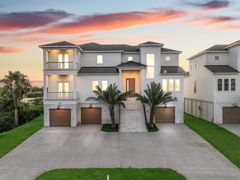 430 81st Street, Galveston, TX 77554