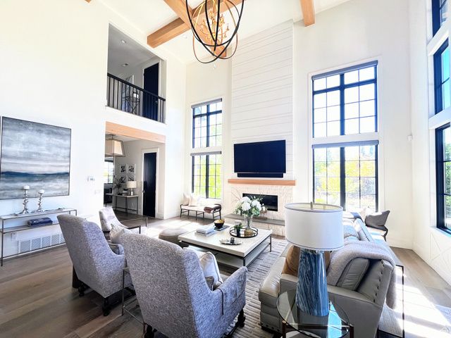 6624 W NORMANDY WAY, Highland, UT 84003