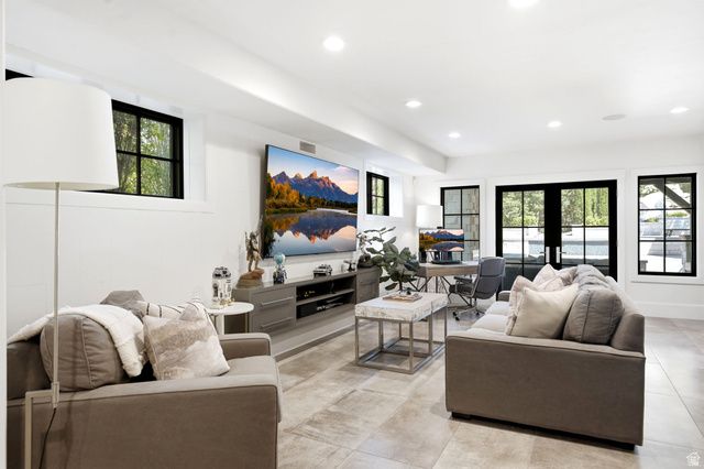 6624 W NORMANDY WAY, Highland, UT 84003