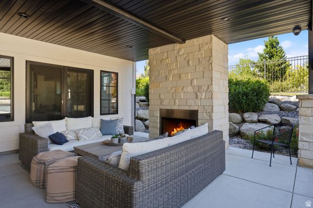6624 W NORMANDY WAY, Highland, UT 84003