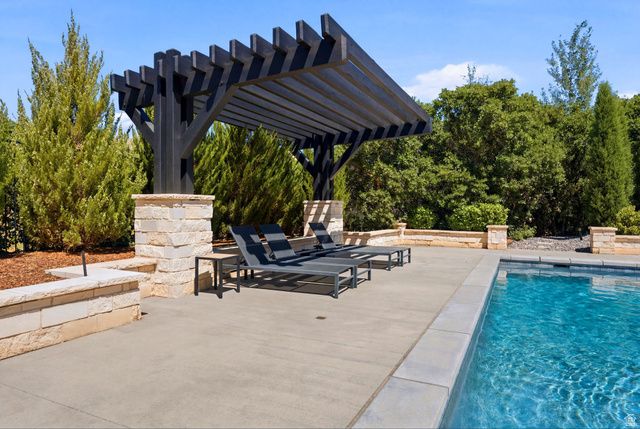 6624 W NORMANDY WAY, Highland, UT 84003