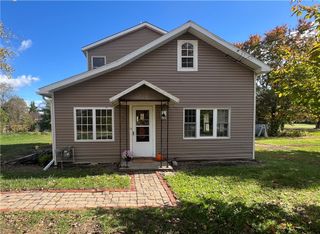 379 & 379R Hickory Grove Road, Horseheads, NY 14845