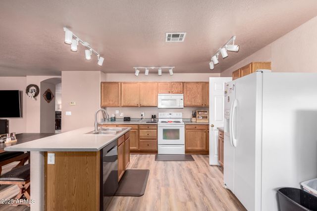 5731 W ASTER Drive, Glendale, AZ 85304