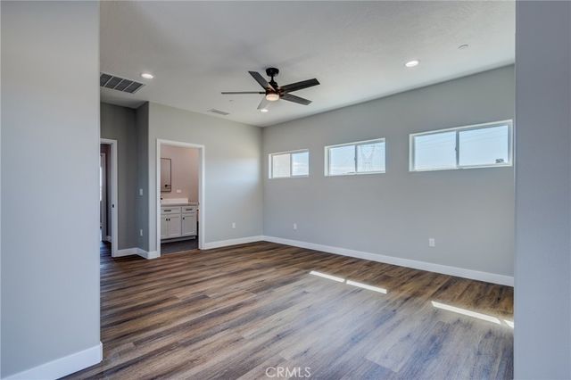 6848 Braceo Street, Oak Hills, CA 92344