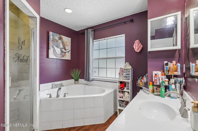 2323 SOUTHERN Avenue, Jacksonville, FL 32207