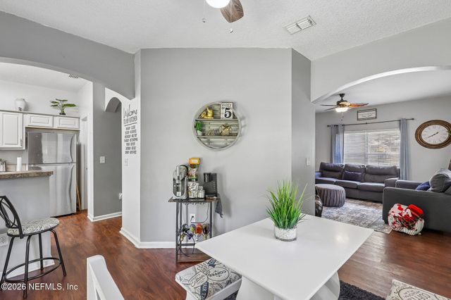 2323 SOUTHERN Avenue, Jacksonville, FL 32207